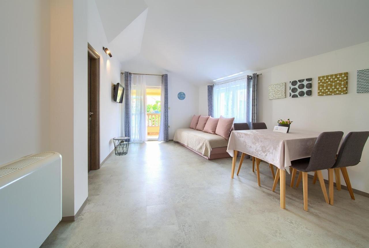 Apartmani Dal Malinska Extérieur photo