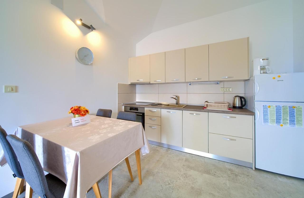 Apartmani Dal Malinska Extérieur photo