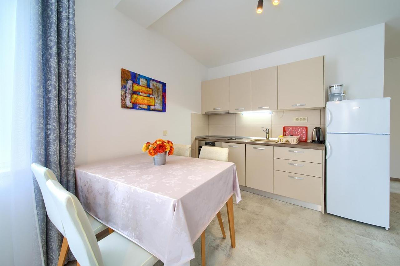 Apartmani Dal Malinska Extérieur photo