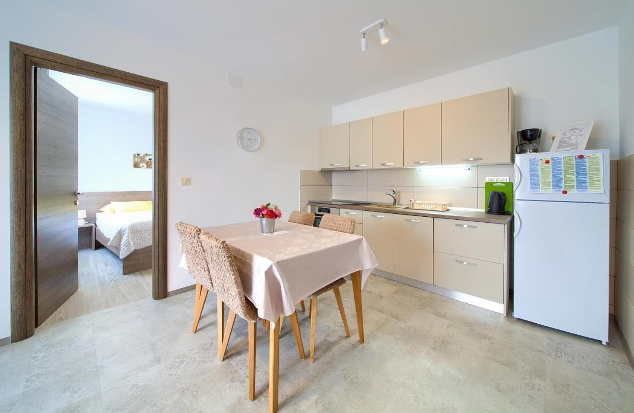 Apartmani Dal Malinska Extérieur photo