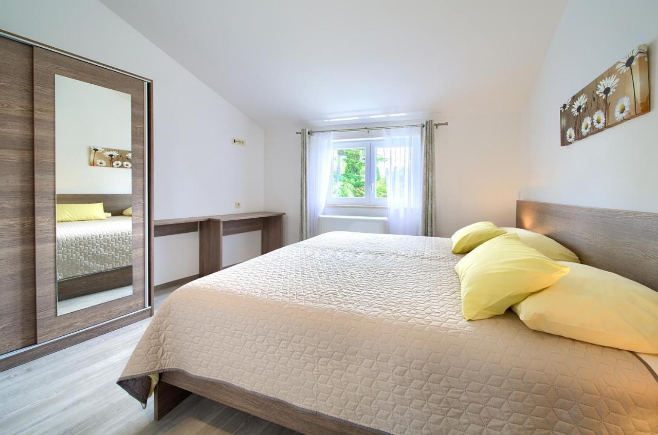 Apartmani Dal Malinska Extérieur photo